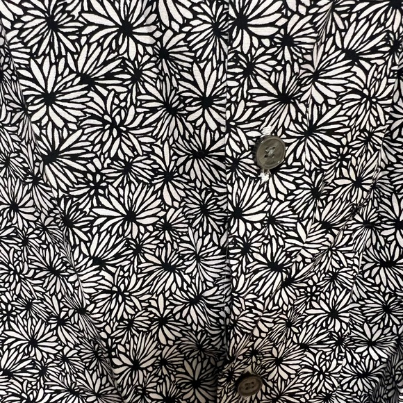 Men’s size large long sleeve button up - Picture 3 of 5